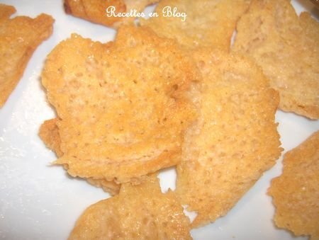 Recette de tuiles croustillantes au parmesan
