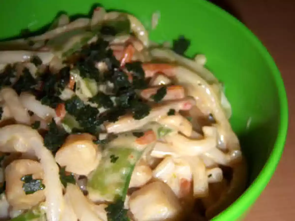 Udon aux noix de saint jacques et sauce à la thaie