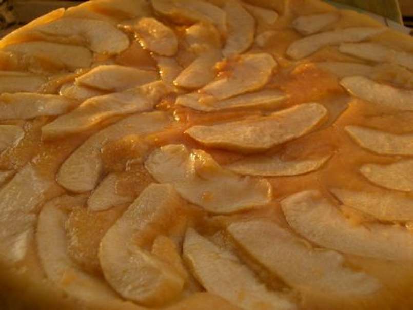 Un délice de mousse vanille à la pomme caramélisée., photo 1