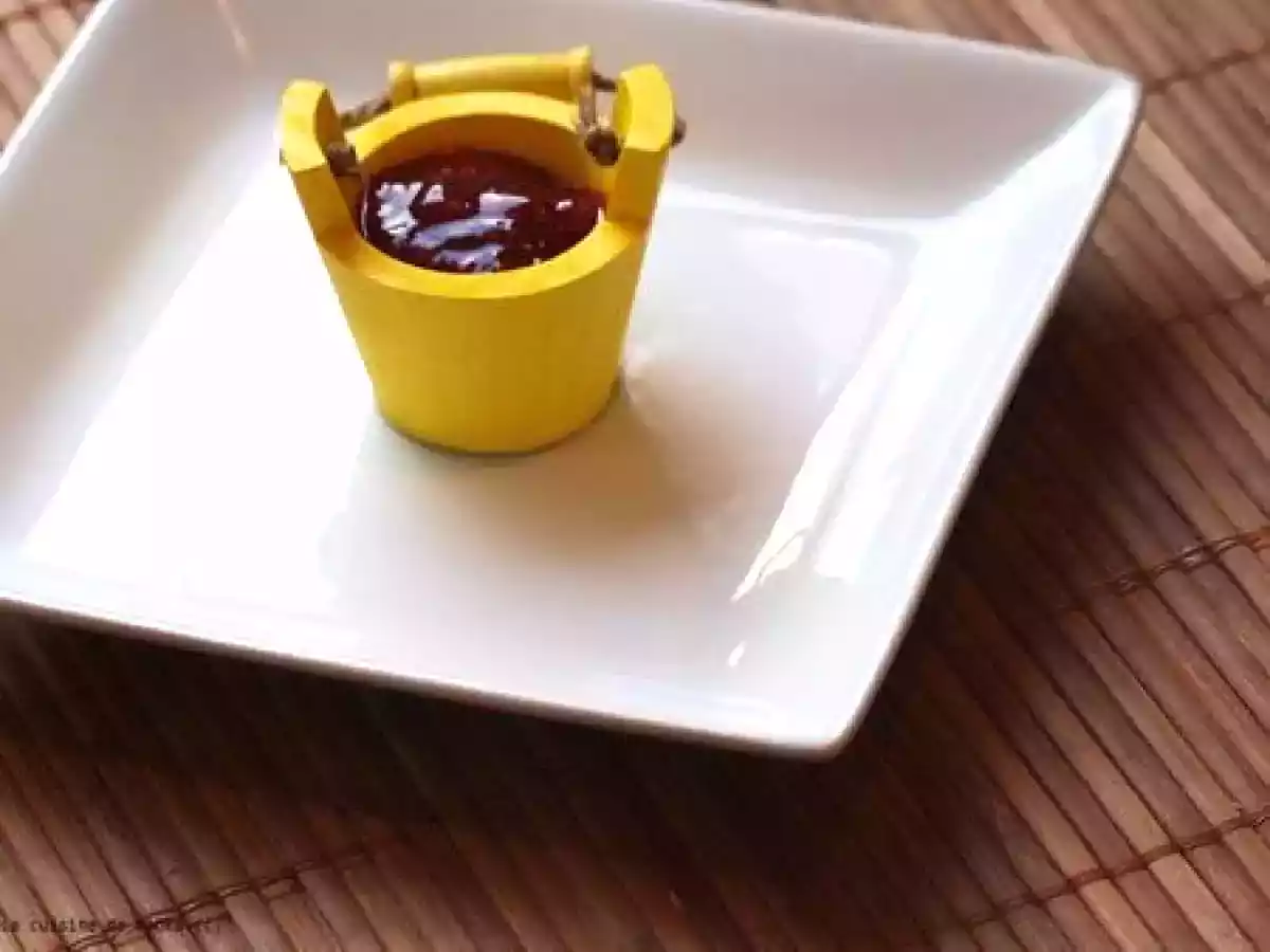 Une confiture de framboise à la banane. - photo 2