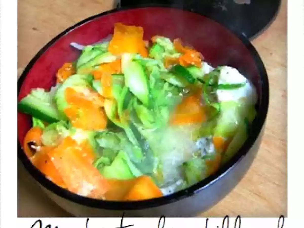 Une papillote de dos de cabillaud avec des tagliatelles de légumes