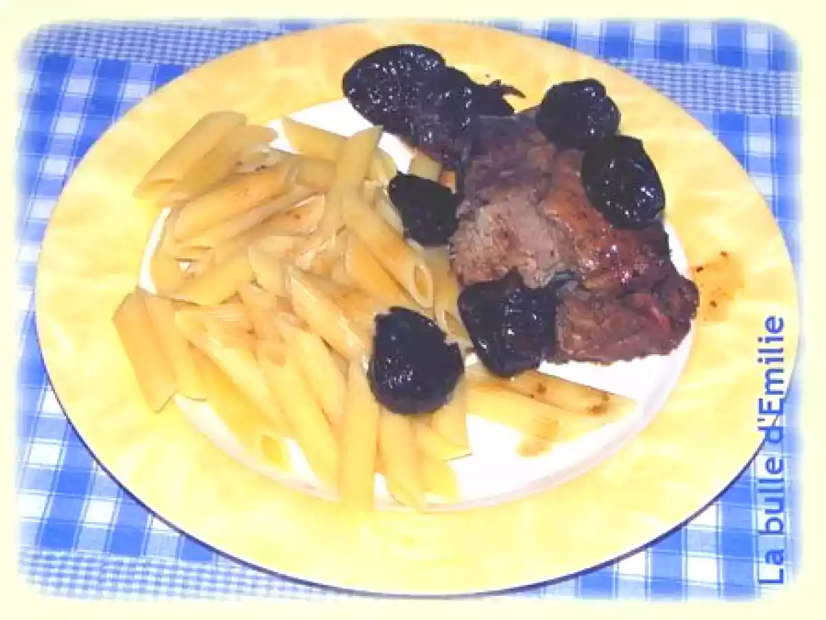 Une petite recette sympa, la rouelle de porc aux pruneaux