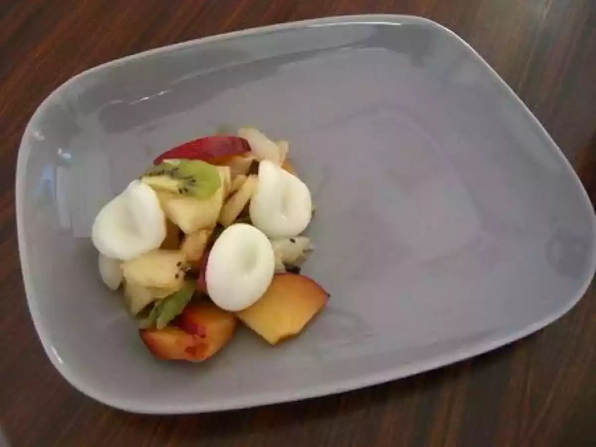 Une salade de fruits à la mode japonaise