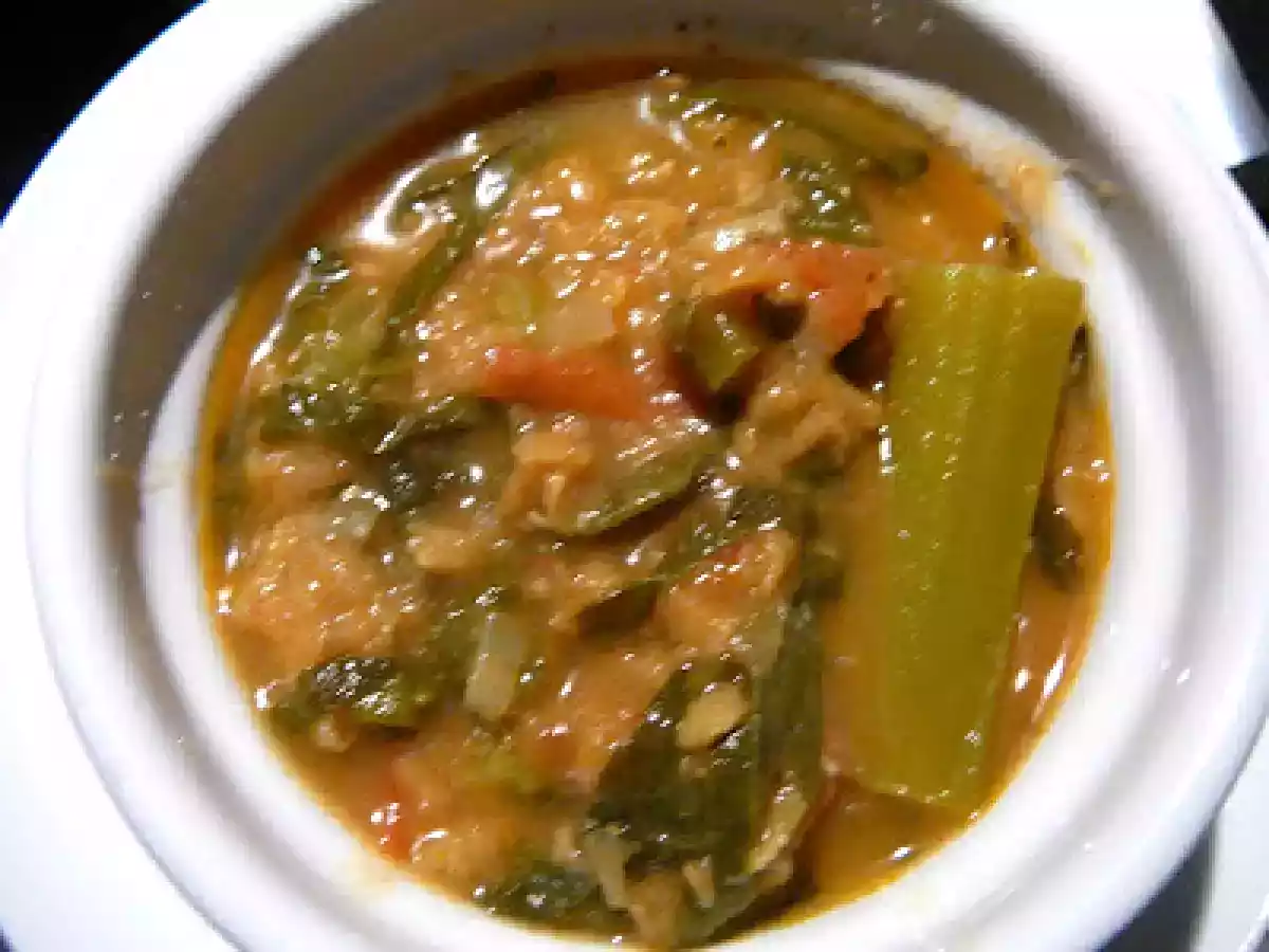 Valachi Bhajichi Amti - Lentilles aux épinards de Malabar