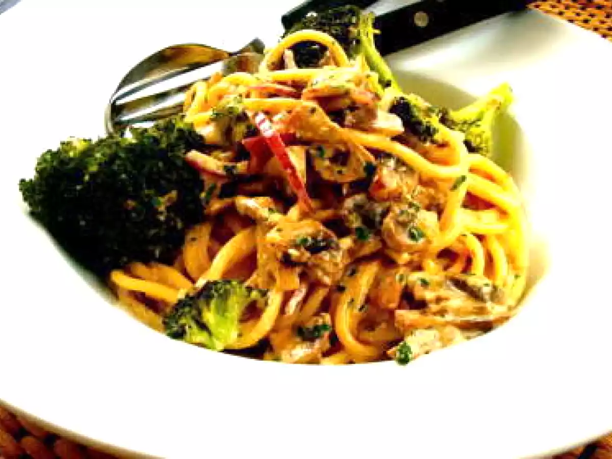 VEGGIE PASTA AU GORGONZOLA