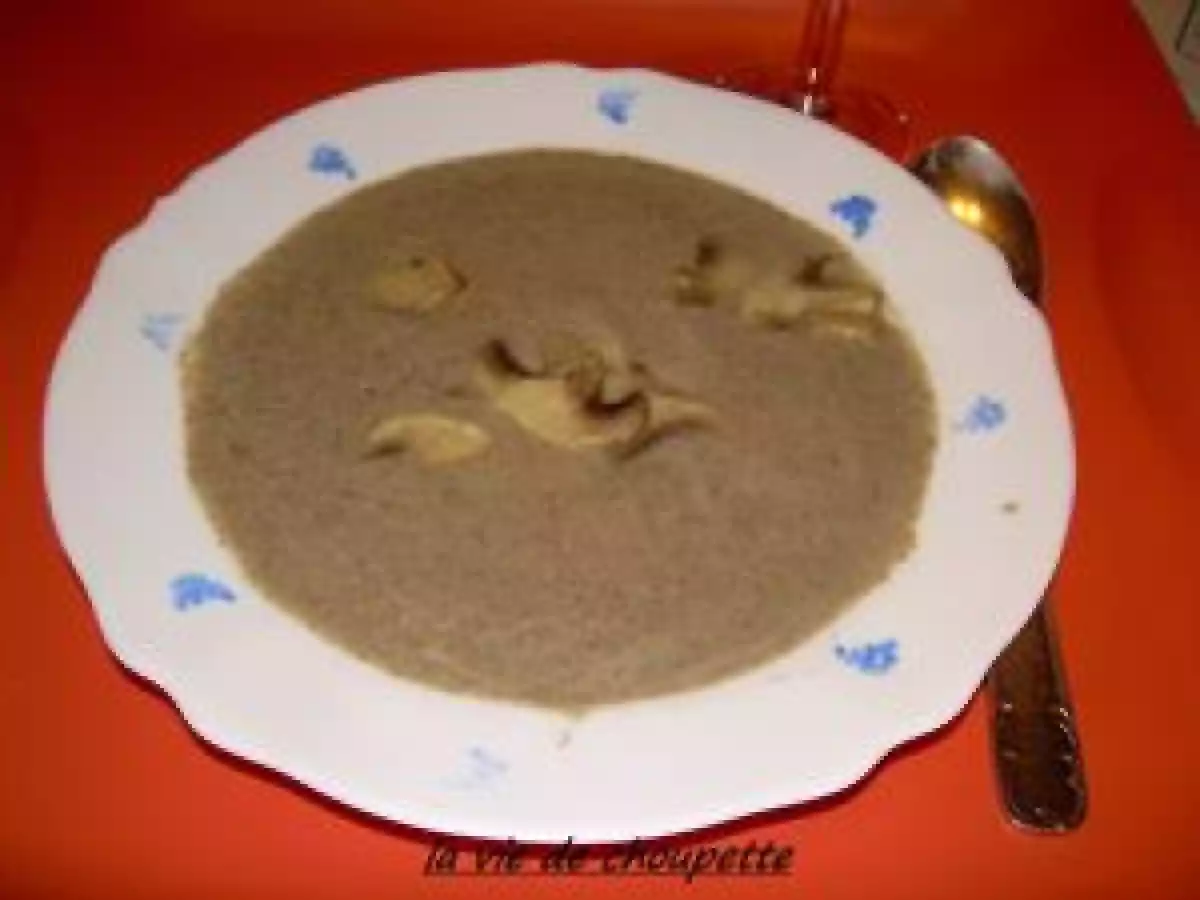 VELOUTE AUX CHAMPIGNONS DE PARIS
