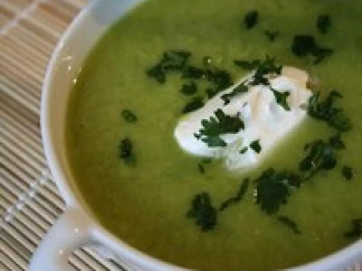 Velouté aux petits pois et poireaux à la menthe - photo 2