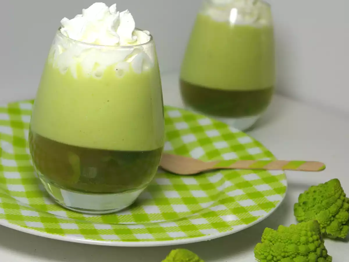 Velouté courgettes, chou romanesco, gelée de salade et chantilly au tabasco - photo 2