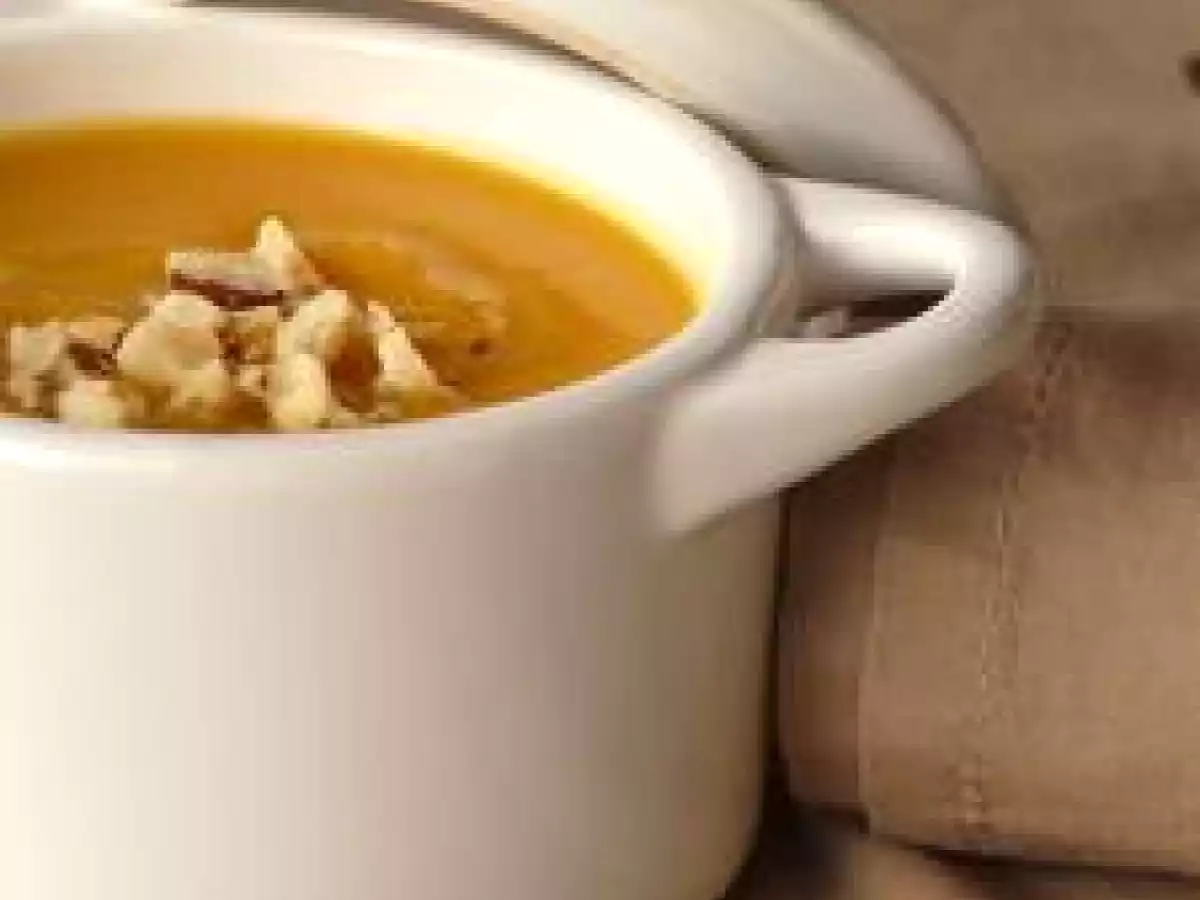 Velouté de Butternut à la noisette