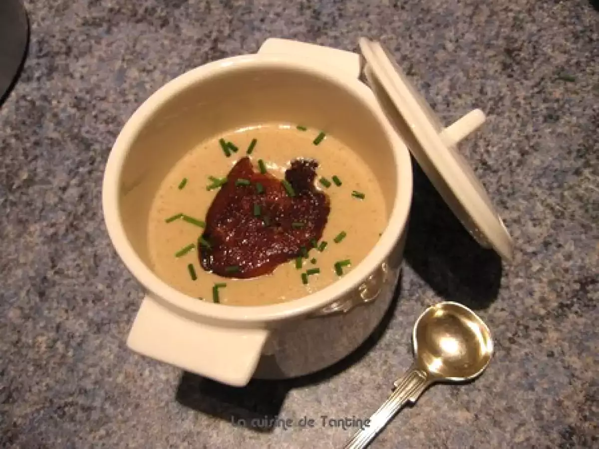 Velouté de cèpes au foie gras - photo 2