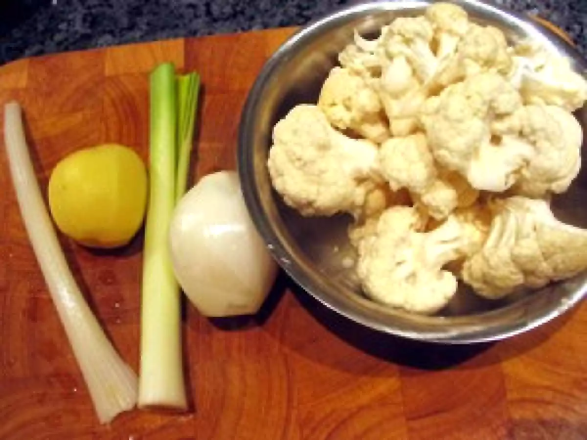 Velouté de chou-fleur et crumble à la brioche - photo 5
