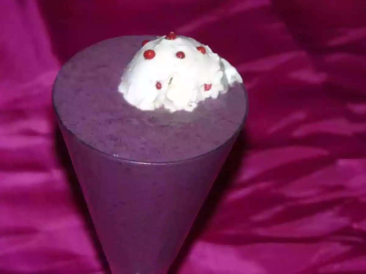 Velouté de chou rouge et sa glace au chèvre