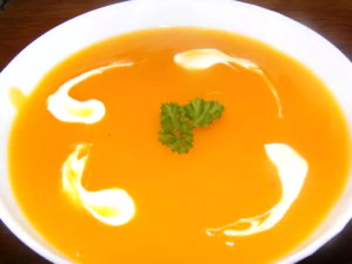 Velouté de courge butternut aux pommes et carottes - photo 3