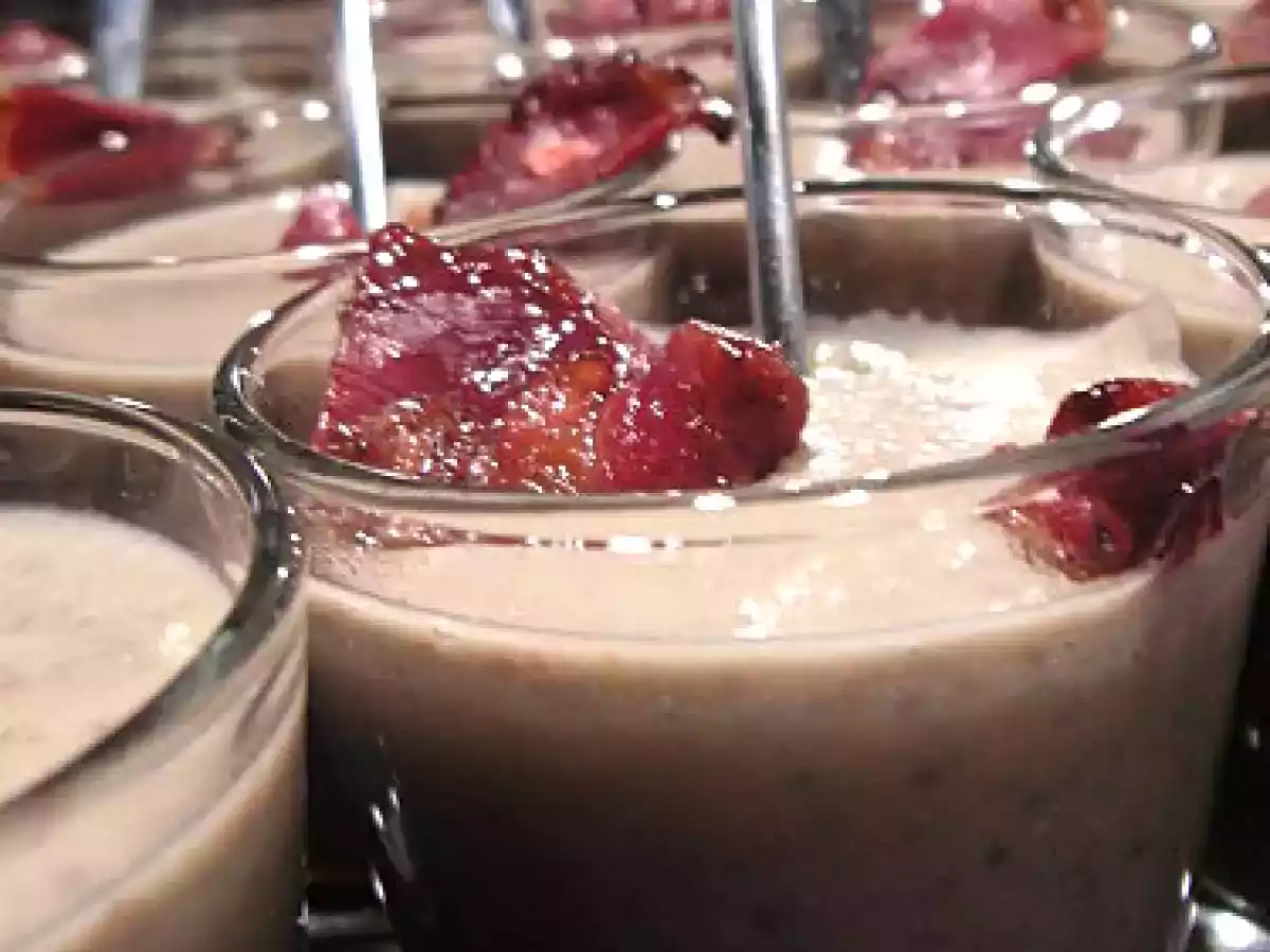 VELOUTE DE LENTILLES ET SA CHIPS DE MAGRET