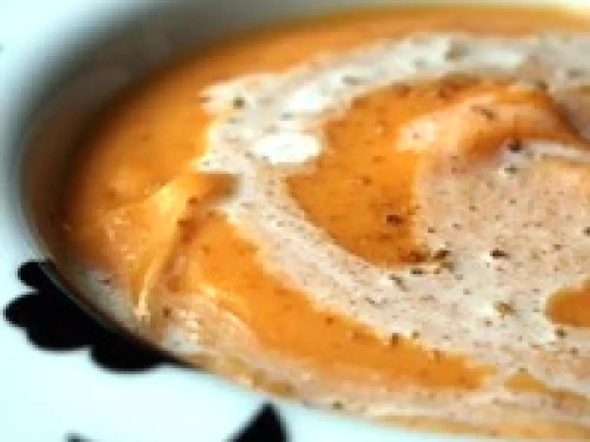 Velouté de Patates Douces, Lait d'Amandes, Crème de Coco, Parfumé au Carvi