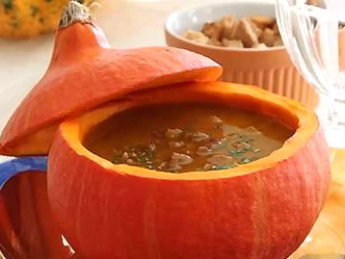 Velouté de potimarron bolets & châtaignes