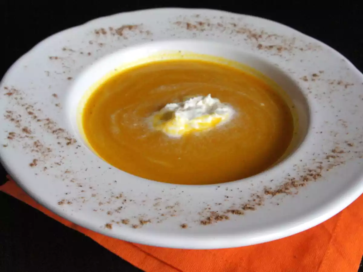 Velouté de Potimarron et sa crème aux lardons fumés - photo 3