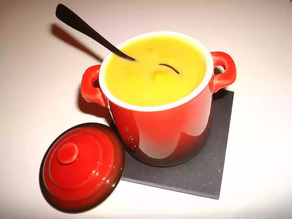 Velouté de potiron à la fève tonka