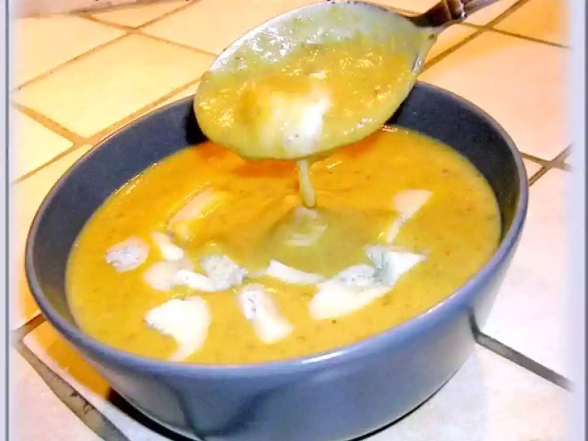 VELOUTE LENTILLES POTIRON AU BLEU D'AUVERGNE - photo 2