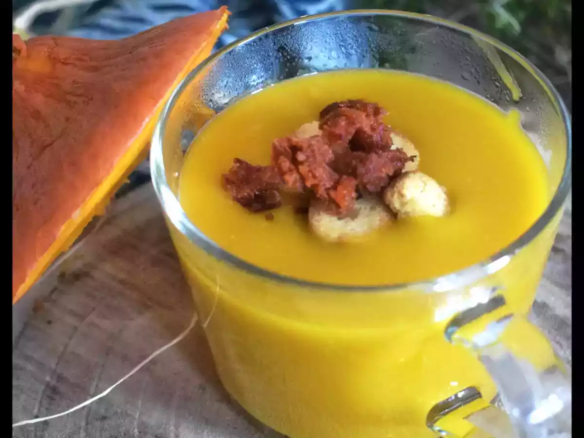 Velouté potimarron pois cassés à l'easy soup