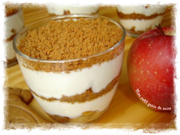 Verres Gourmands Pommes Caramelisees Speculoos Et Fromage Blanc