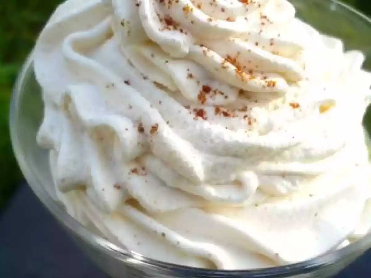 Verrine crabe-avocat à la chantilly