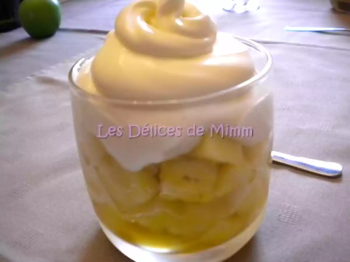 Verrine d'ananas au coulis de fruits de la passion et espuma Pina Colada - photo 3
