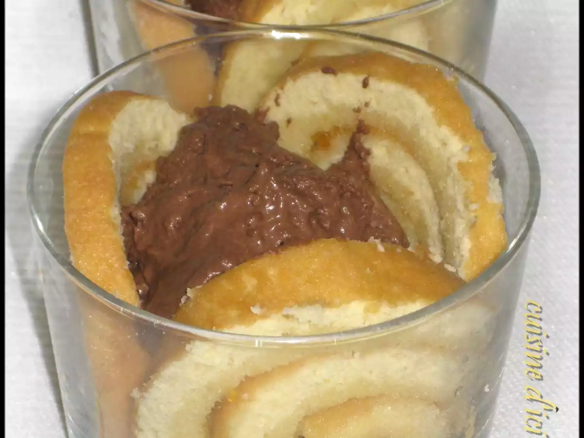 Verrine de bûche de Noël à l'orange et mousse chocolat - photo 3