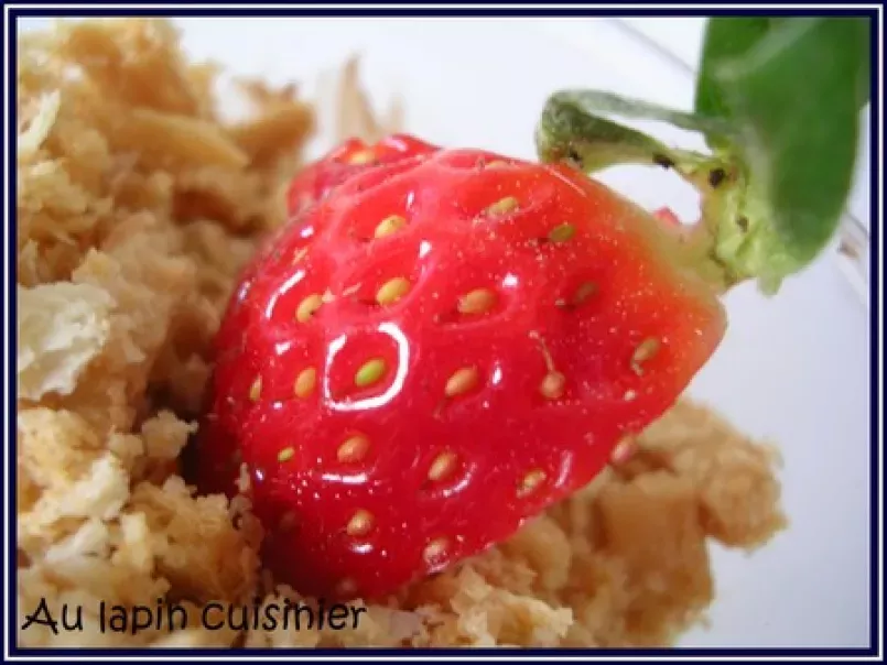 Verrine de fraises et sa mousseline à la vanille - photo 3