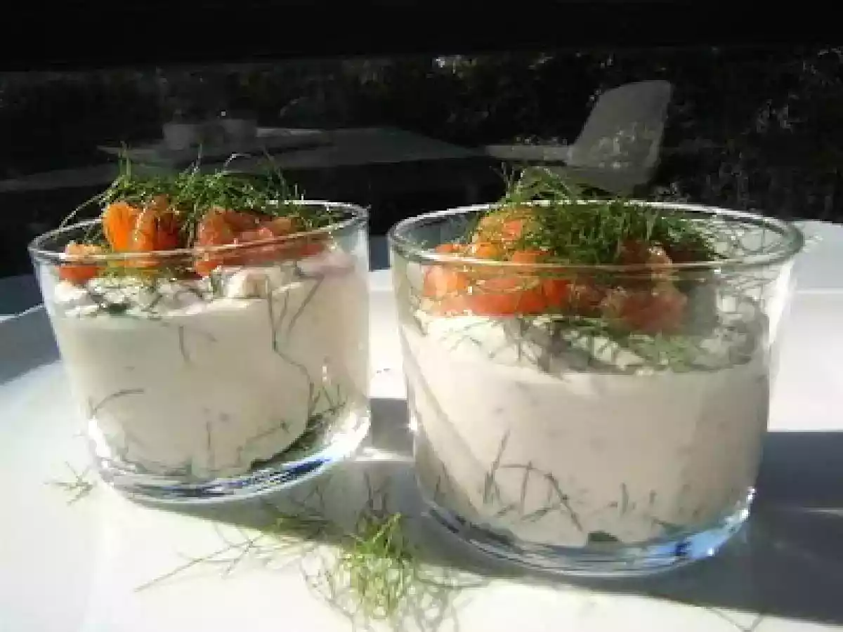 Verrine de saumé fumé sauce au raifort et ricotta - photo 2