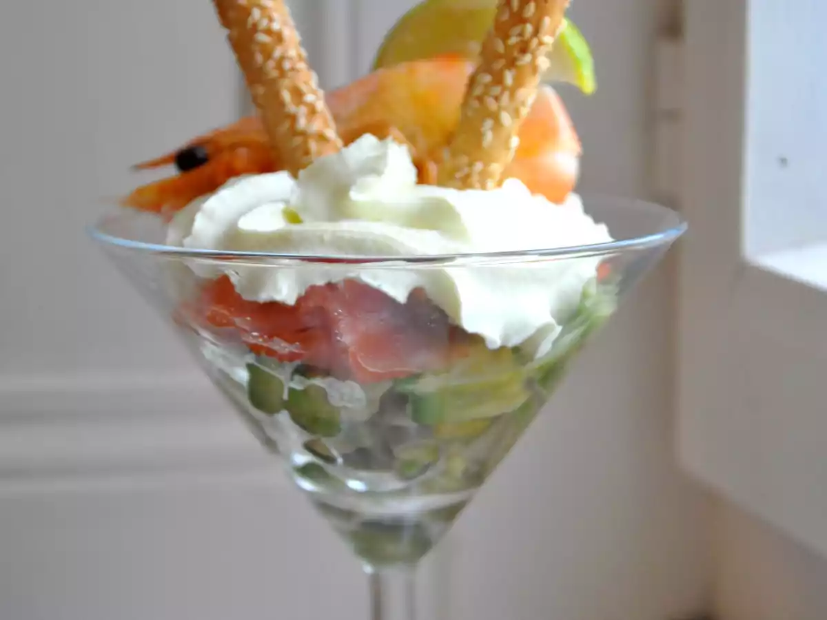 Verrine de saumon fumé à la chantilly de wasabi