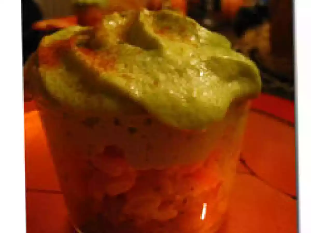 Verrine diabolique à la mousse de sorcière complètement siphonée