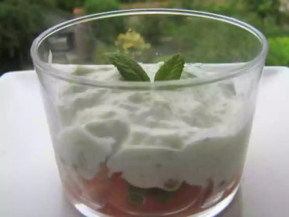Verrine fraîche tomates et tzatziki