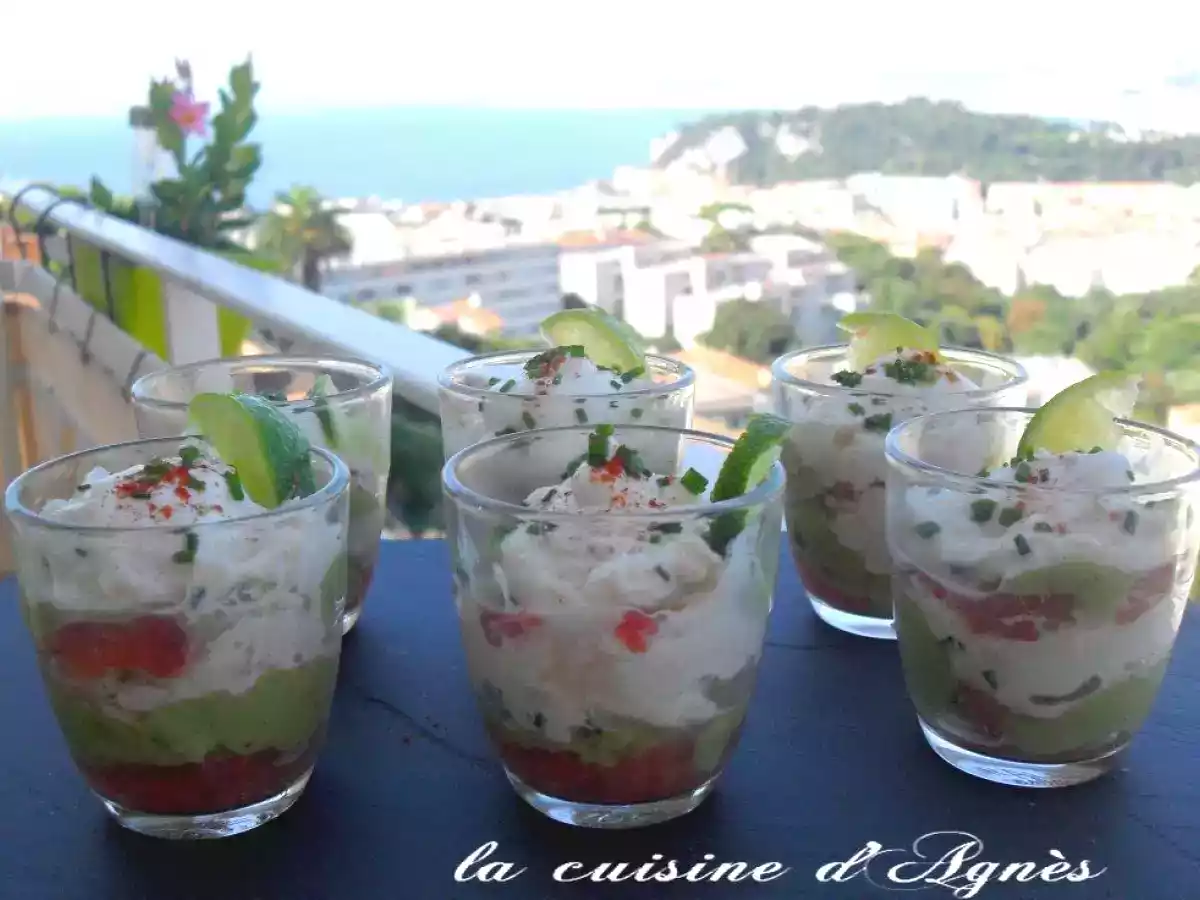 Verrine guacamole au crabe et au pamplemousse