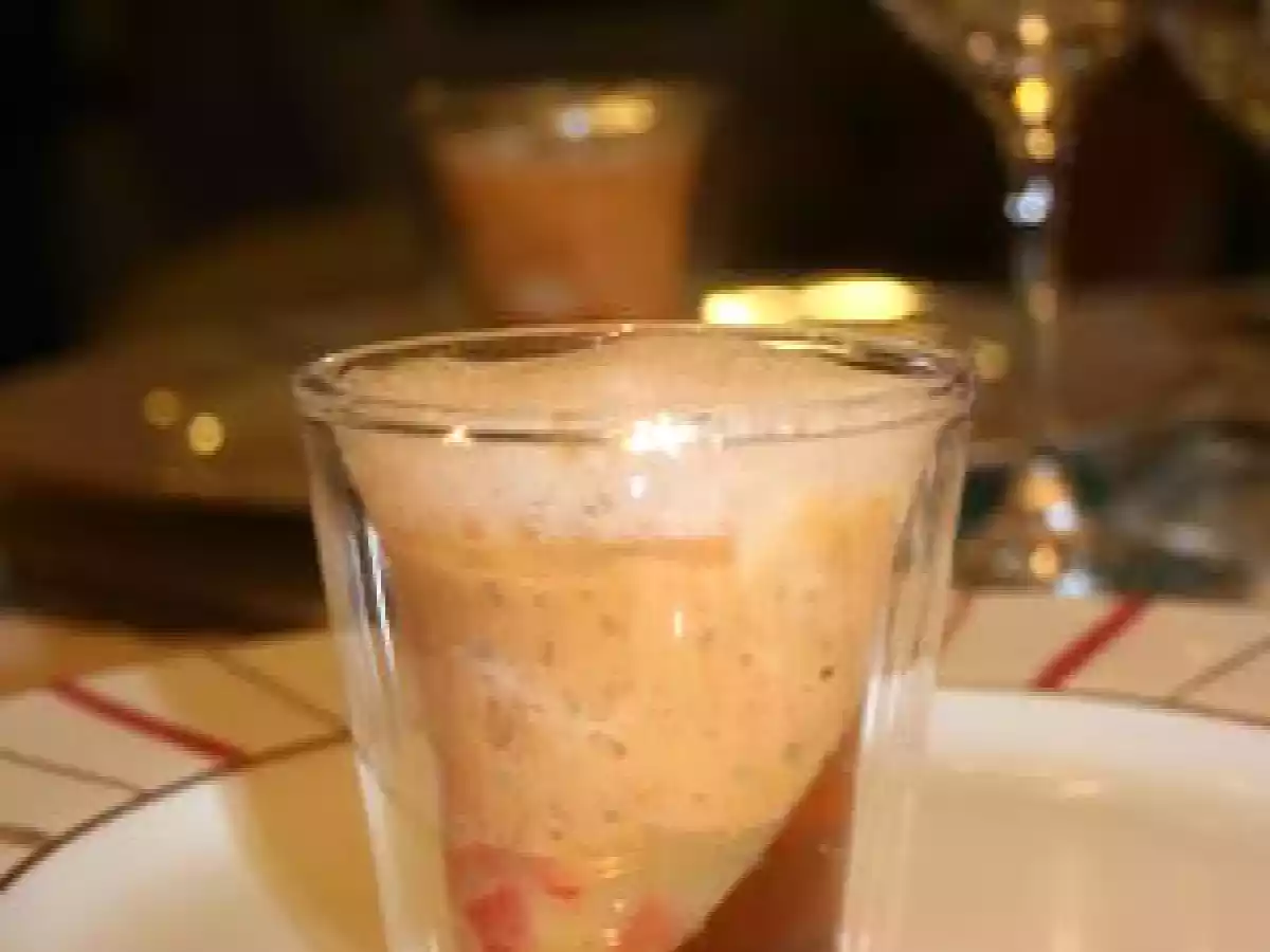 Verrine oeuf poché, mousse de poivron rouge et aubergine