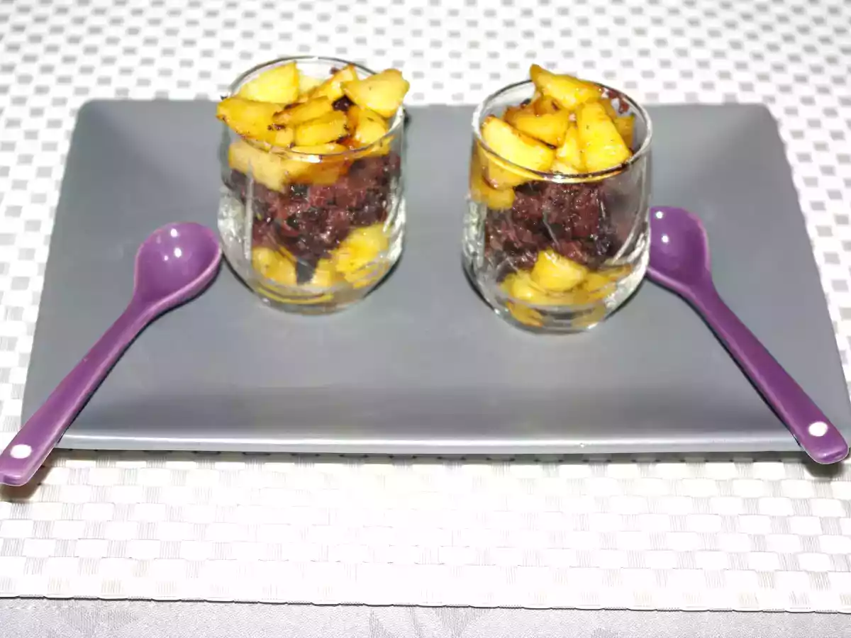 VERRINE POMMES ET BOUDIN NOIR