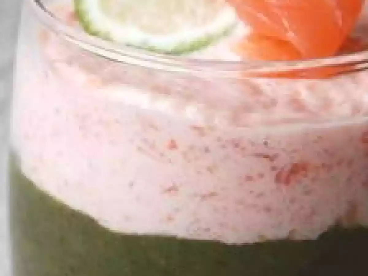 Verrine, purée de salades et mousse de saumon + jeu