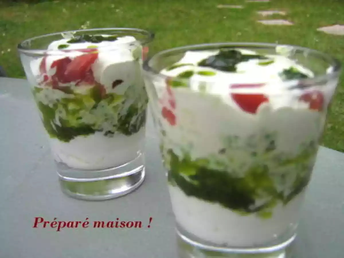 Verrines chèvre et ail des ours