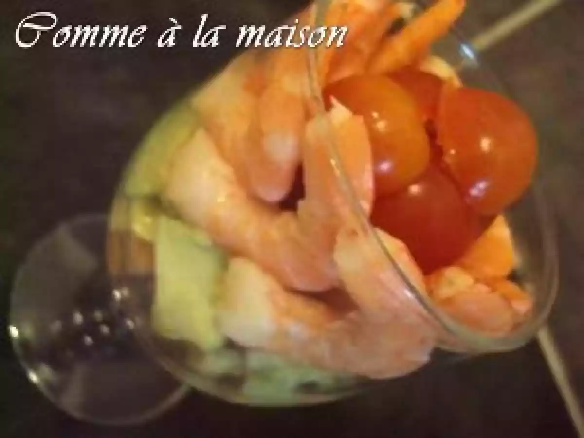 Verrines d'avocat au saumon fumé et crevettes - photo 2