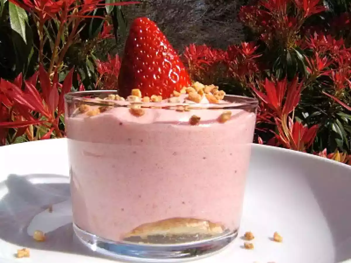 Verrines de bavarois aux fraises - photo 3