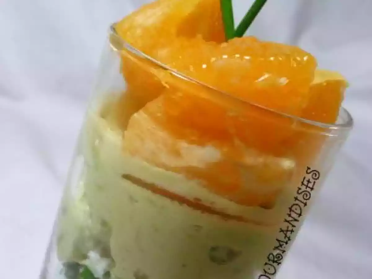 Verrines de crabe à la crème d'avocat. - photo 2