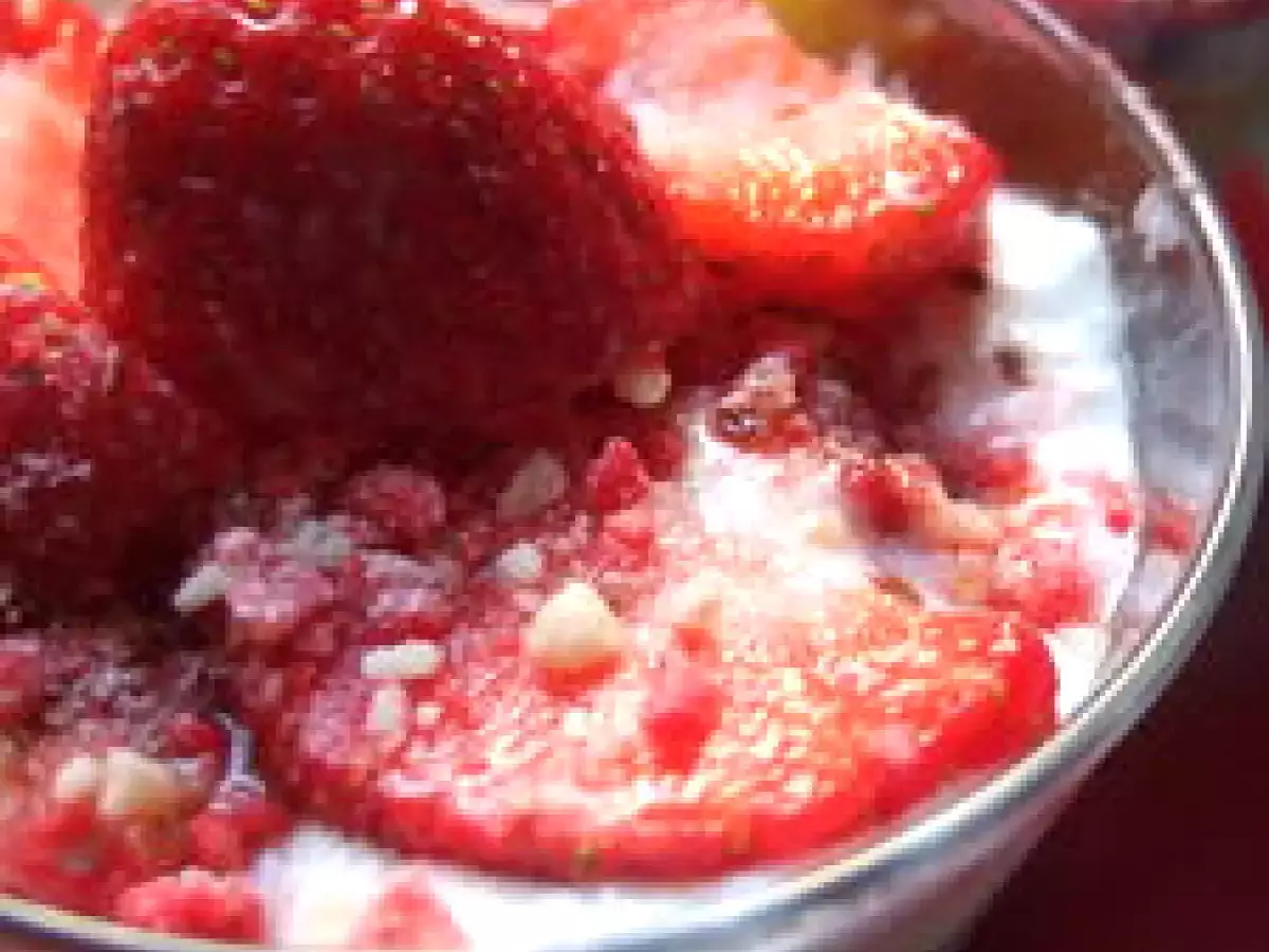 Verrines de fraises aux pralines roses (deux variantes) - photo 4