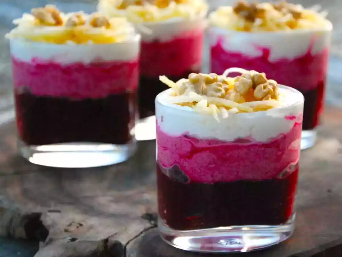 Verrines de mousse de betteraves de Béa & Glace ultra-light & Tiramisu aux framboises - photo 3