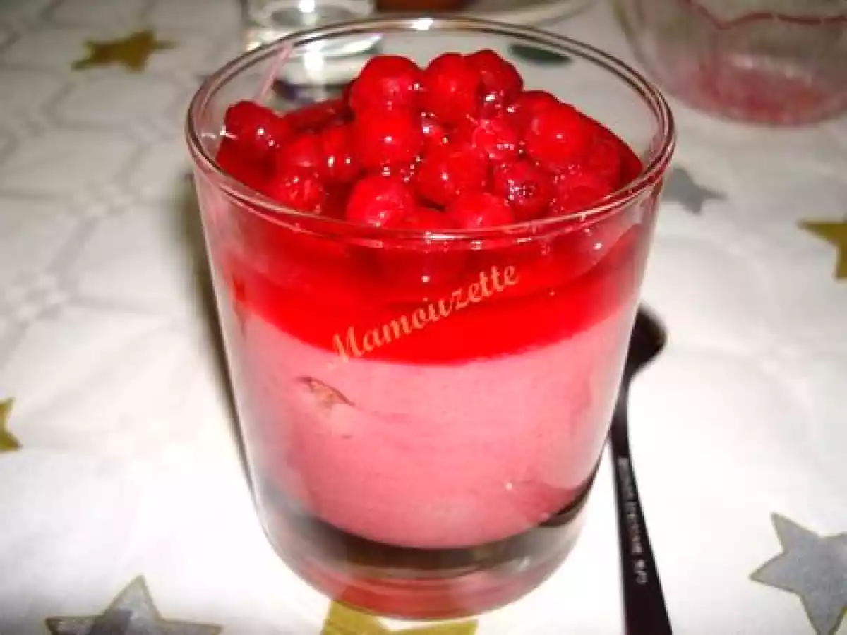 Verrines de mousse de groseilles
