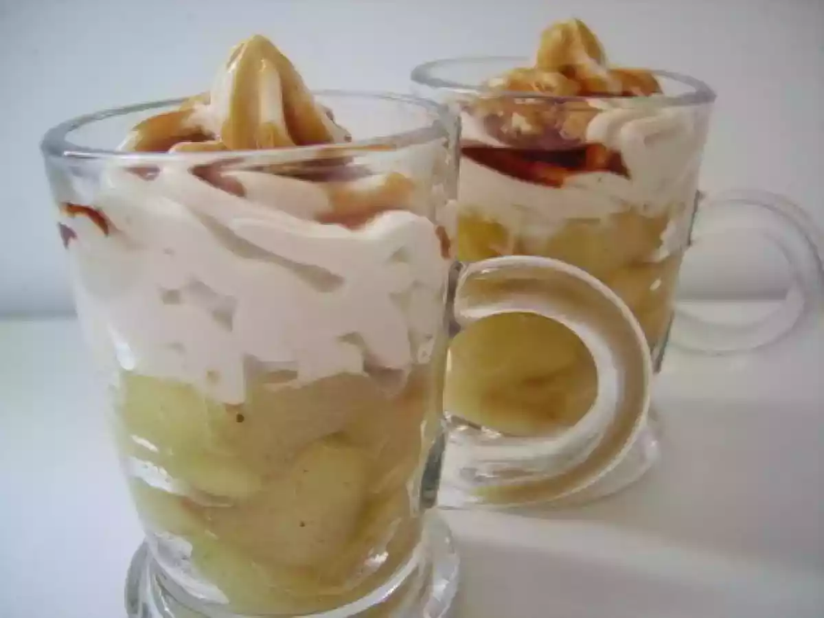 Verrines de pommes fondantes anisées et mousse de ricotta au caramel - photo 2
