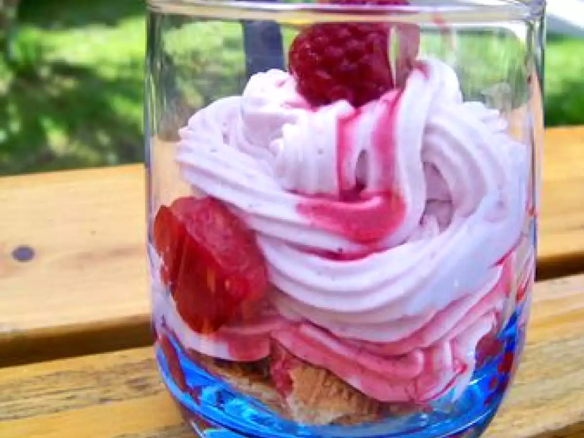 Verrines framboises mascarponne pour fêter le printemps!! - photo 2