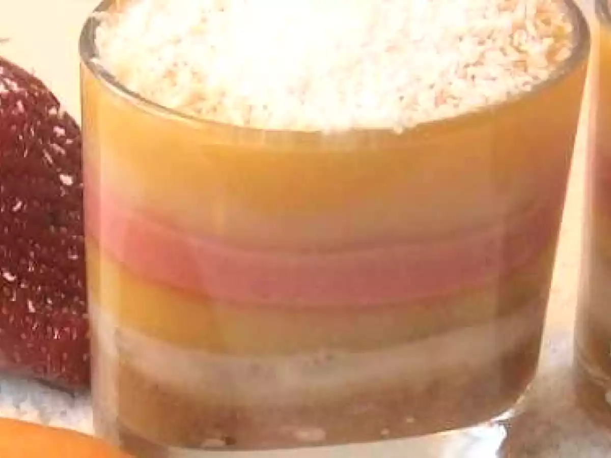 verrines mangues bananes ananas fraises sur lit de chamonix à l' - photo 2