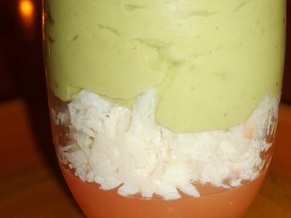 Verrines Pamplemousse/Crabe/Avocat et Saumon aux Epices, Sauce aux Agrumes.