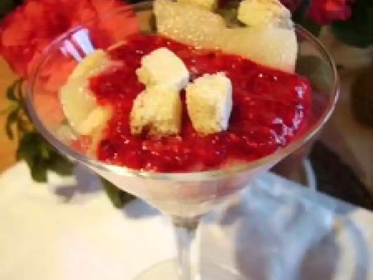 Verrines poires framboises by Cyril