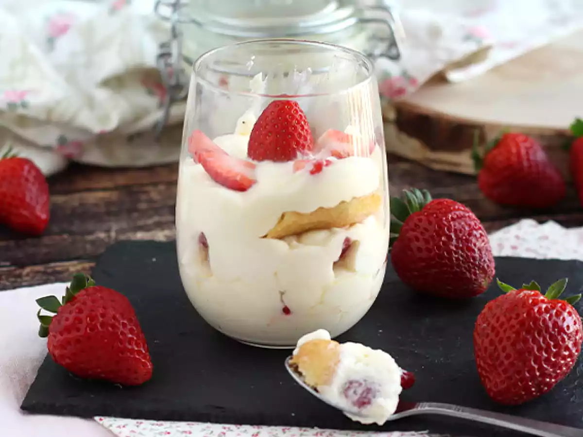 Verrines tiramisu aux fraises bien frais - photo 2